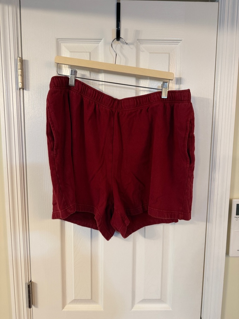 Universal Thread Deep Red Elastic-Waist Athletic Shorts - Picture 1 of 4